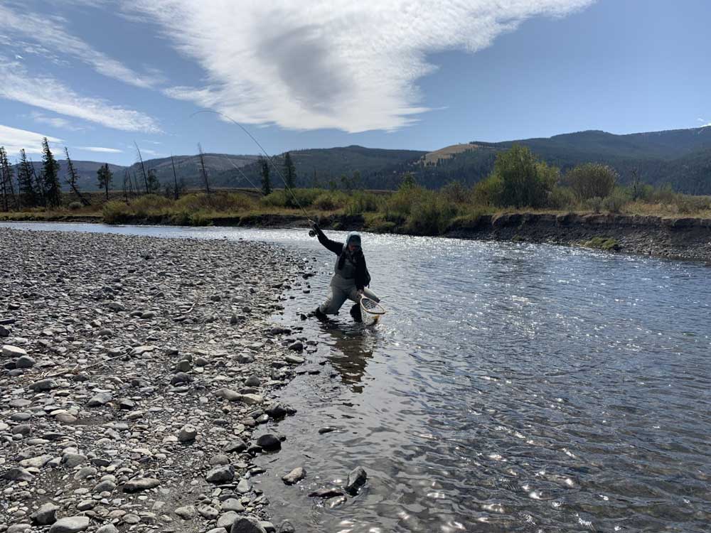 women's intro to fly-fishing clinics